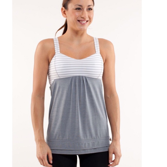Lululemon back on track gray tank! - Picture 1 of 8